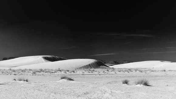 White Sands Monument 1 BW